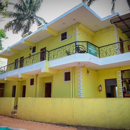 Green Field View Hotel Candolim Kültér fotó