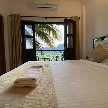 Green Field View Hotel Candolim Kültér fotó